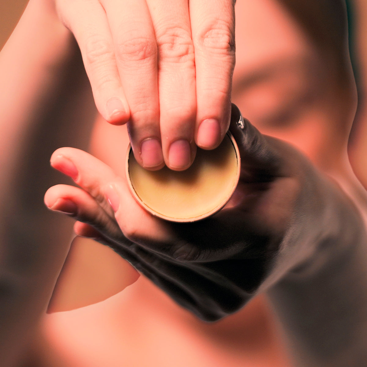 ILHŨ - Muscle Pain Relief Balm